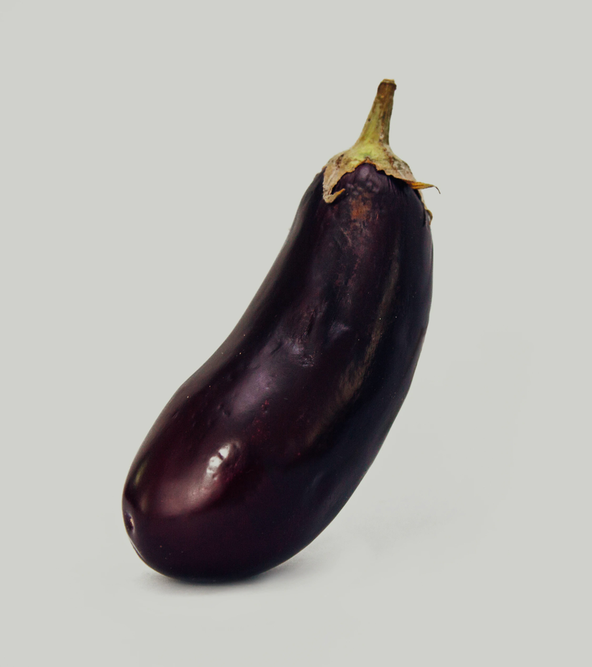 Photo of an eggplant: How to get a big dick.